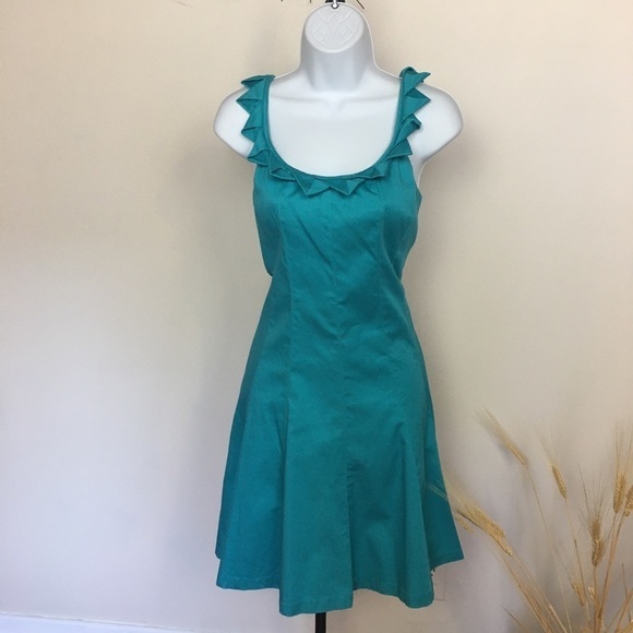 Vintage Unique retro blue sleeveless dress. Size 6 - Picture 3 of 8